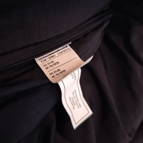 Nike Therma-FIT Quilted Down Wrap Neck Scarf w/ Pockets Hand Warmer - Picture 6 of 6